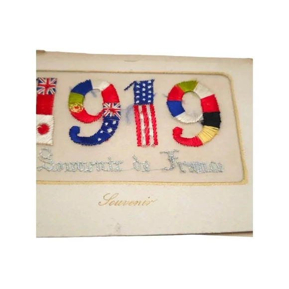 1919 Souvenir de France Floral Embroidered Color Antique Postcard Booklet - Picture 3 of 10